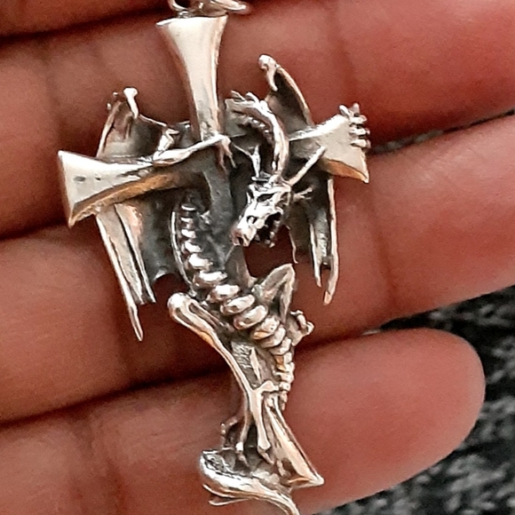 .925 Sterling Silver Pendant